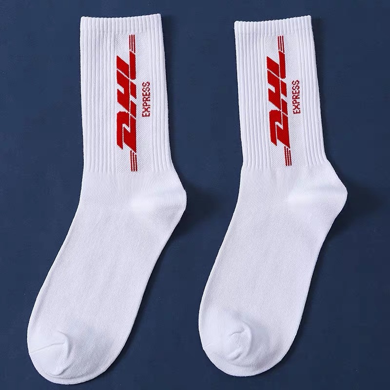 The Men Crew Socks DHL Letters Street Hip-hop Fashion Institute Wind Cotton Sports Socks Words Socks